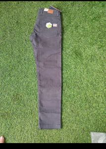 Tommy Hilfiger Denim Jeans - Stylish &amp; Comfortable