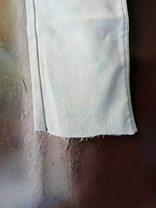Light Wash Distressed skinny Jeans