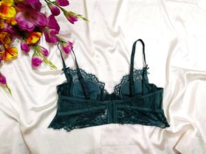 🇳🇿💫🎀Emerald Green Lace Bra