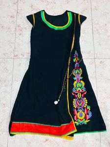 Black Embroidered Kurta