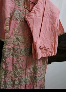 Beautiful Pink Embroidered Kurta Set