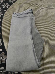Men's Grey Washed Jeans