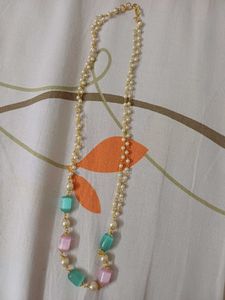 Elegant Pearl and Gemstone Necklace Set