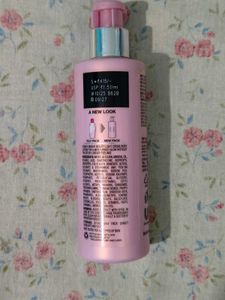Pond's Bright Beauty Body Lotion