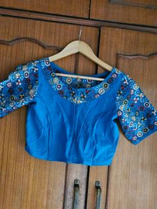 multicolored embroidered Blouse