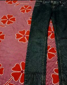 High Waist Jeans 👖