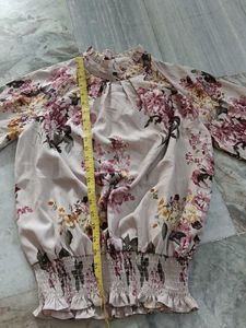 Floral Print Smocked Blouse