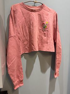 Cropped Pink Sweatshirt with Floral Embroidery