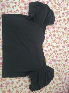 Puffed sleeve vest ruffle top in black