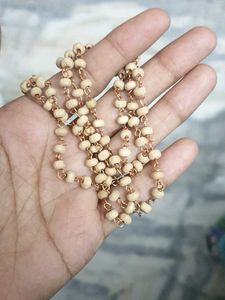 Delicate Beaded Necklace