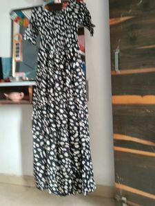 Chic Black &amp; White Print Maxi Dress