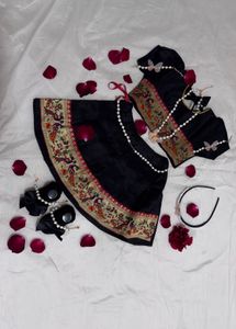 blouse skirt