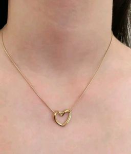 Anti Tarnish Gold Heart Pendant Chain