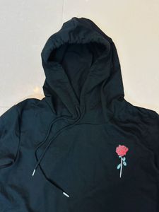 Black Hoodie with Rose Detail 🇺🇸