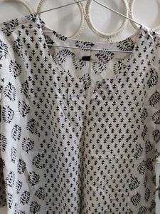 Patterned Short Kurti/ Tunic Top