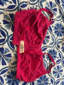 Nyka-with Tag Super Support Bra