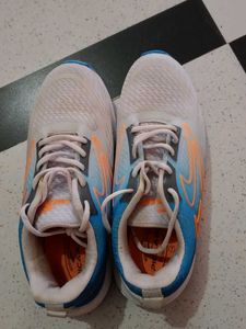sports shoes for men