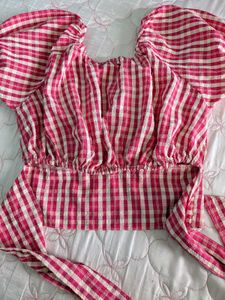 Gingham Puff Sleeve Crop Top
