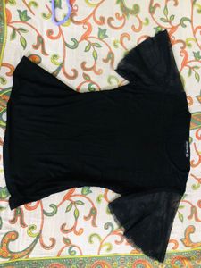 Prettylittlething Black T-Shirt with Lace Sleeves