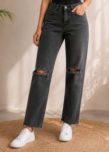 🎀SALE🎀Stylish Distressed Black Jeans