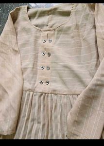 Elegant Beige Pleated dress