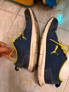 Men's Puma Navy & Yellow Sneakers