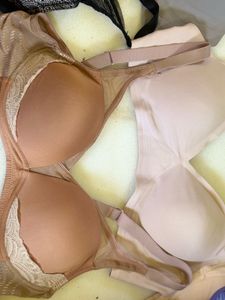 4 bras 36B/34D