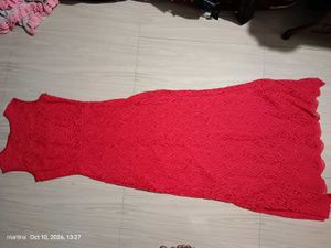 Elegant Red Lace Maxi Dress