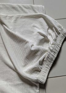 Chic White Leg Pants