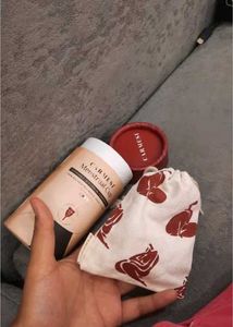 Carmesi Menstrual Cup