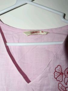 Pink Embroidered V-Neck short Kurta