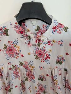 Cute Top🌸💮
