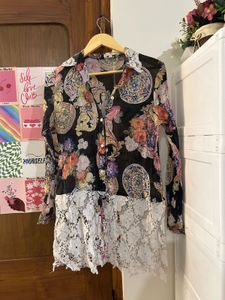 Sheer Floral Lace Trimmed Tunic Top