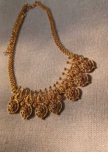 Elegant Gold-Plated Traditional Necklace