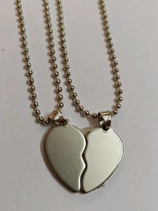 Broken Heart Pendant Necklaces Set