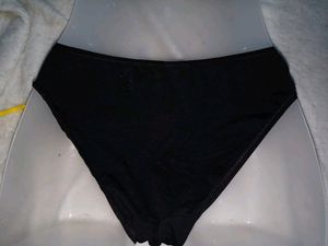 ⚛️ 30 Size Black Hot