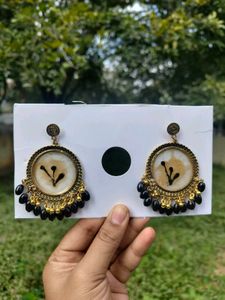 Handmade Black Resin Jhumka