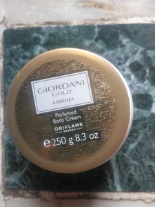 Oriflame Giordani Gold Essenza Perfumed Body Cream