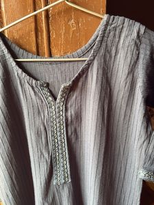 Elegant Grey Striped Kurta