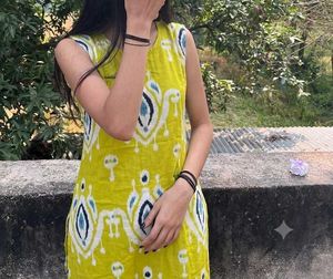 Vibrant Yellow Printed Sleeveless Kurta