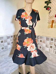 🔥Buy 1, Get 2 Free🔥Chic Floral Midi Wrap Dress