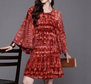 Stylish Maroon Tie-Dye Mini Dress