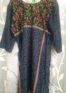 Beautiful Floral Print Kurta, Tunic Top