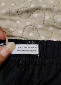 Baggy Black Cargo Pants