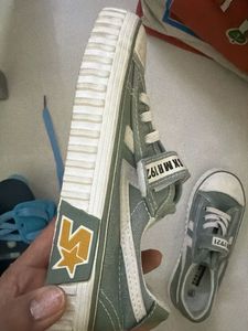 Stylish Grey Canvas Sneakers