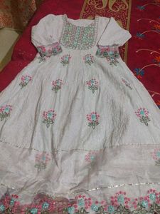 Beautiful White Embroidered Ethnic Gown