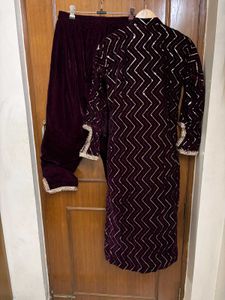 🆕Velvet Kurta Set with Dupatta