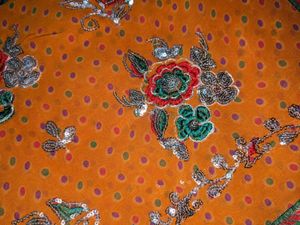 FREE DELIVERY NEW ORANGE SEQUINS SAREE