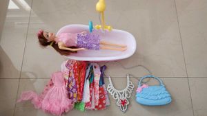 Doll Bath and Dress-Up Set