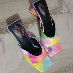 American Rainbow Style Heel